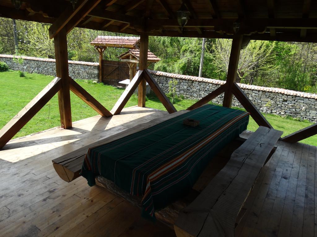 Krai Potoka Otel Krushuna Dış mekan fotoğraf