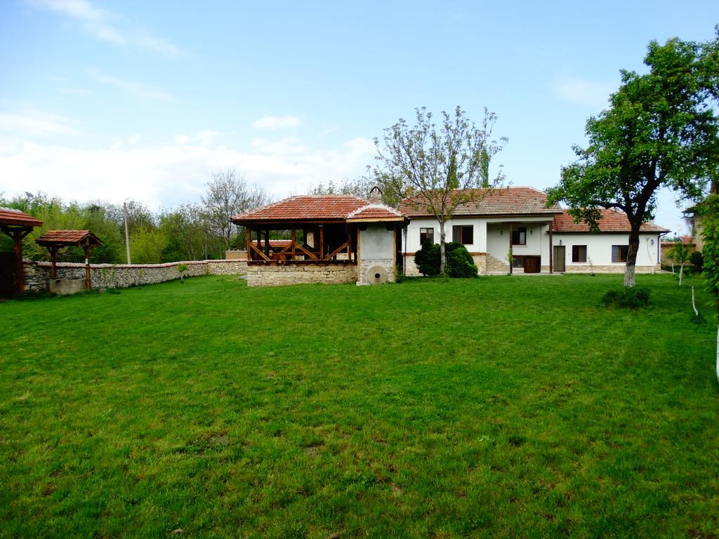 Krai Potoka Otel Krushuna Dış mekan fotoğraf